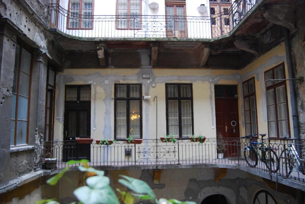 Budapest Centrum Cozy Hostel Luaran gambar