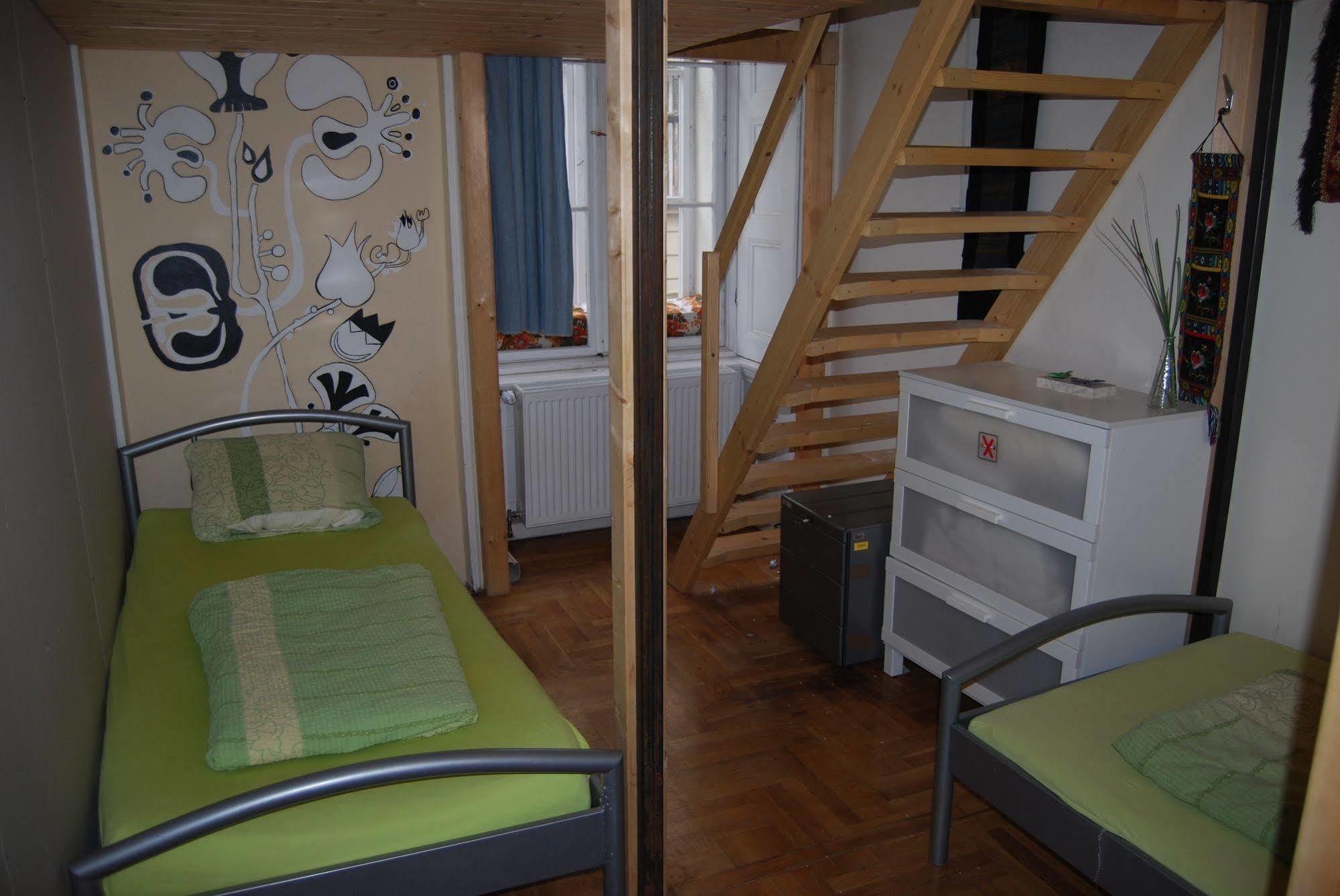 Budapest Centrum Cozy Hostel Luaran gambar