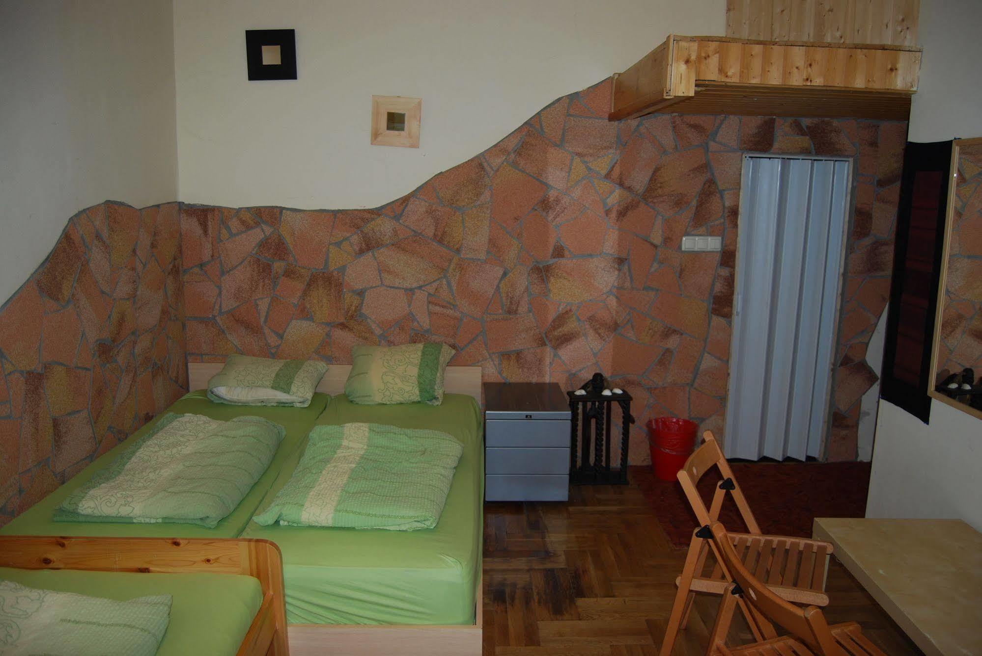 Budapest Centrum Cozy Hostel Luaran gambar
